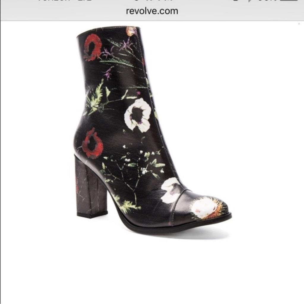 Matisse Boots Graffiti Black Floral